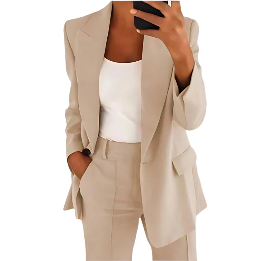 Elegant Fit Tailored Women's Suit