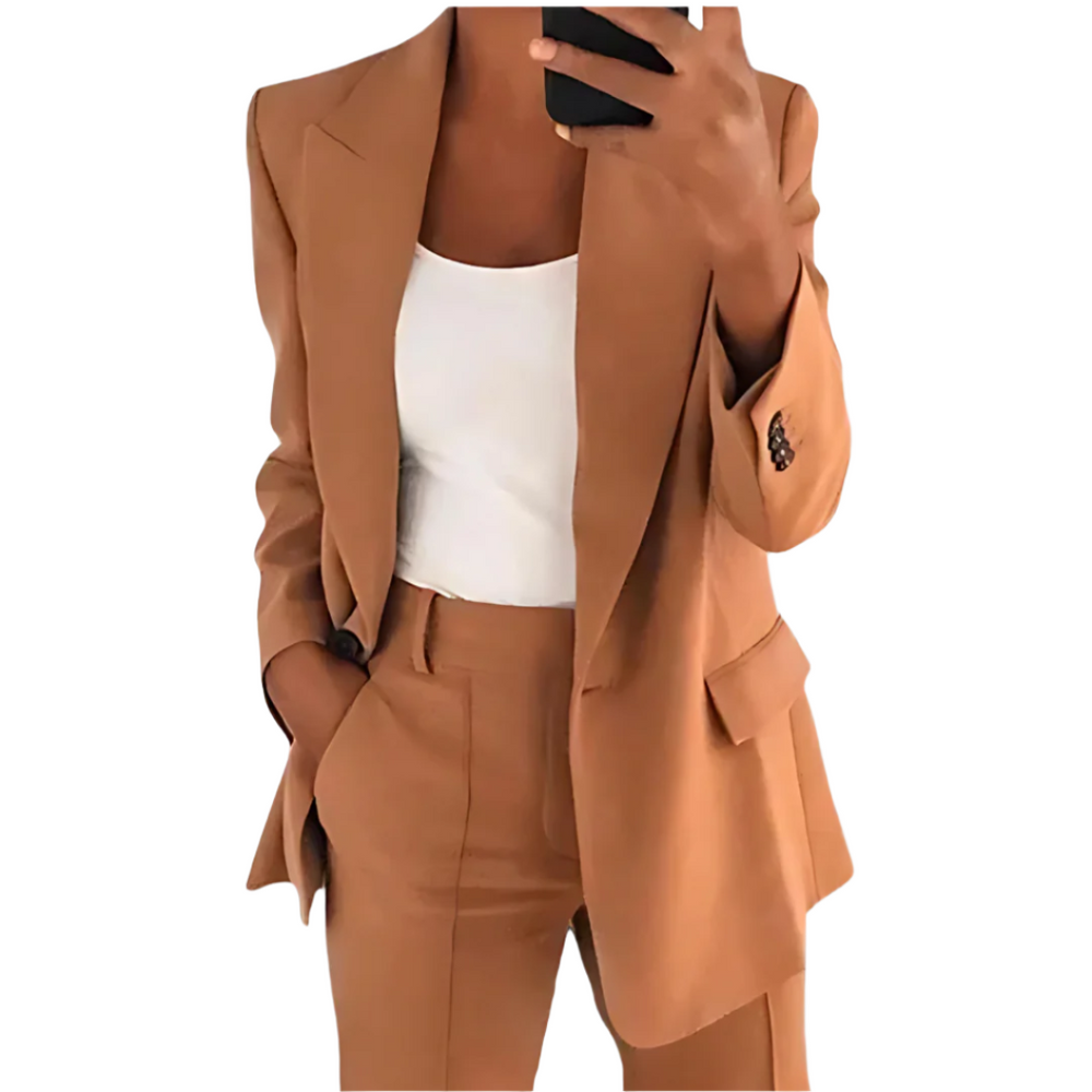 Elegant Fit Tailored Women's Suit